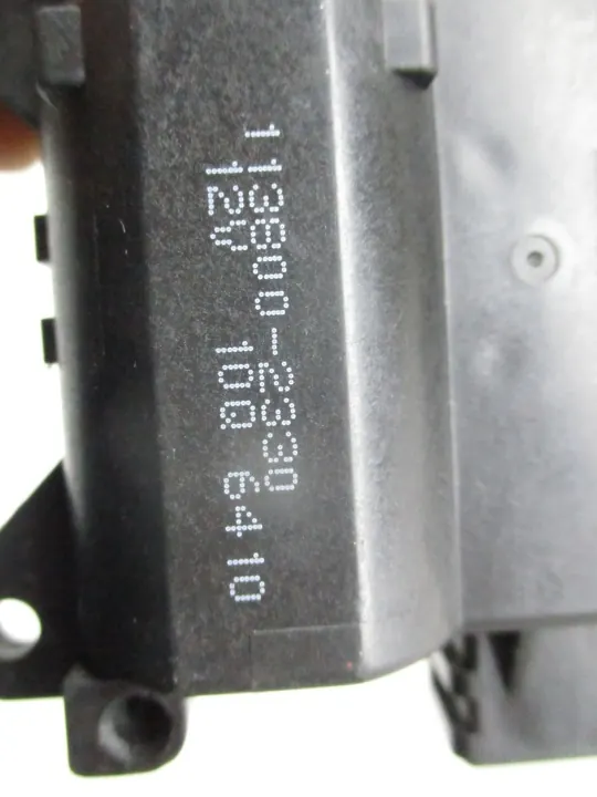 Motor compuerta calefacción OEM 113800-2330 i-MiEV image 4