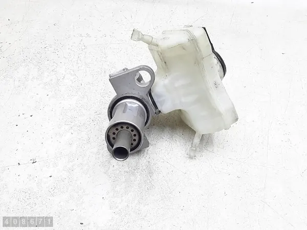 Rempomp Audi Q5 2016 3200 Petrol OEM 8k0611301a image 3