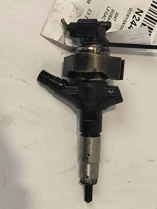 Inyector OEM 16613AA020 para Subaru Legacy IV image 4