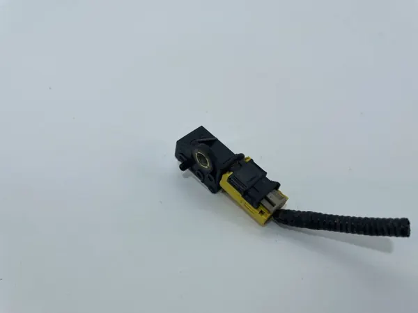 Conector sensor impacto OEM 77930-T5A-N011-M1 Honda Jazz IV image 3