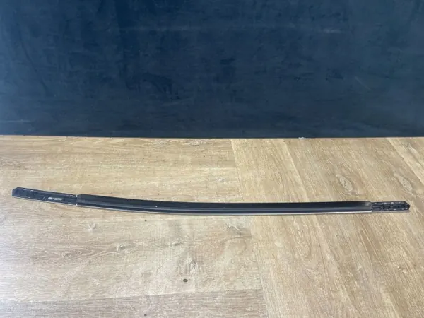 Moldura Porta Traseira Esquerda Jaguar E-Pace OEM J9C325597AA image 3