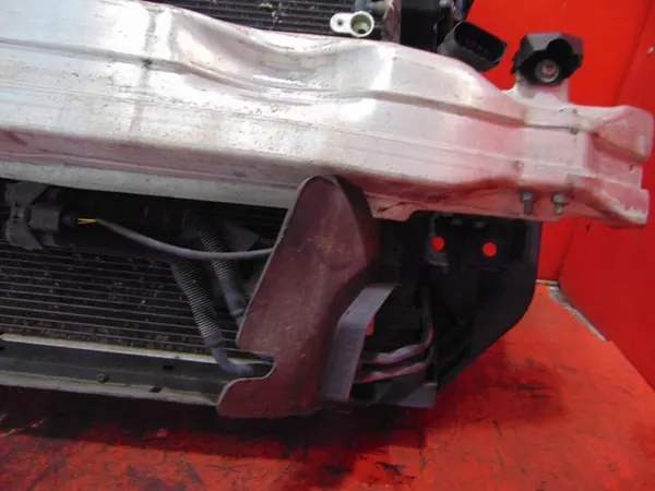 AUDI S6 C6 5.2 V10 Conjunto de Radiador Frontal OEM image 5