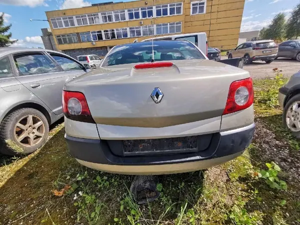 Supporti motore e cambio Renault Megane 2004 1.6L OEM image 9