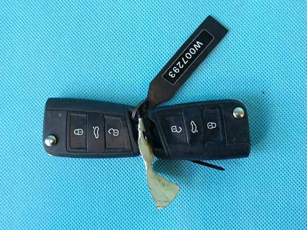 OEM 5G6959752CS Insert de Serrure Contact VW Tiguan image 3