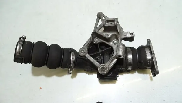 Drosselklappe Peugeot Partner 1.4 image 3