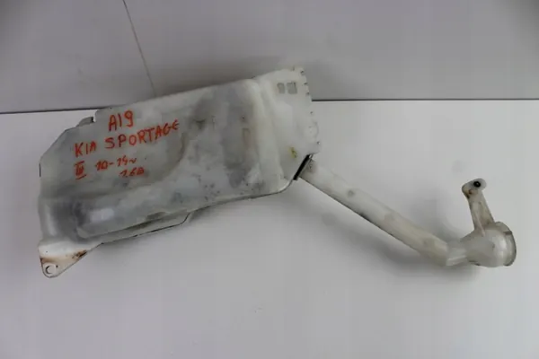 Spolarbehållare OEM 360213209 för Kia Sportage image 2