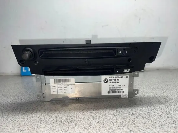 BMW CD-wisselaar OEM 65839138440 voor 5 Touring image 2