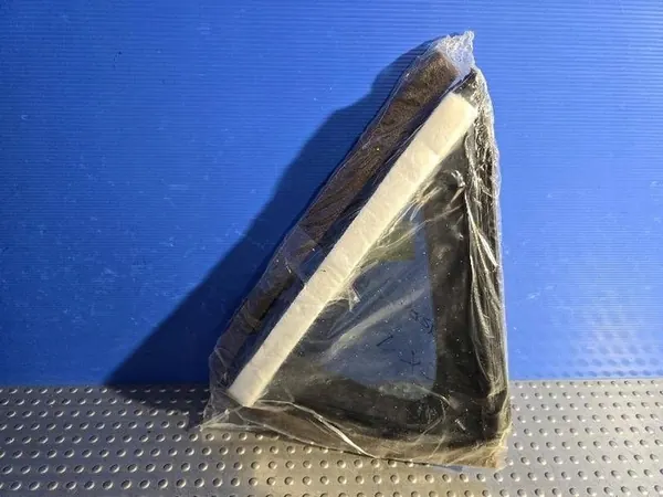 Vitre latérale arrière gauche Mazda CX-5 II KB7W-63-950-A image 3