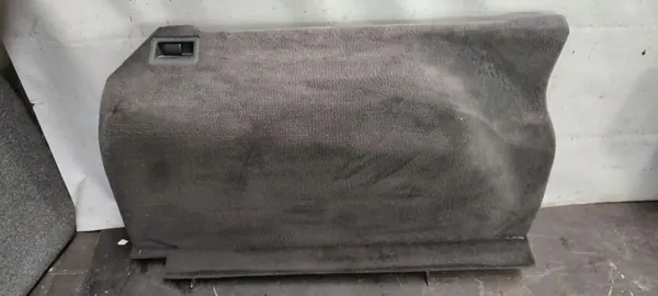 OEM 1246901226 Panel Lateral Izquierdo Maletero Mercedes W124 image 2