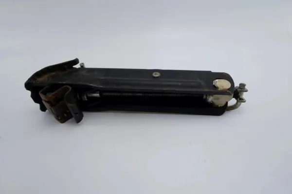 Cric Volkswagen Passat B6 OEM 3C0011031B image 3