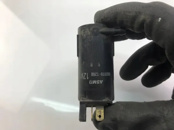 Mazda MPV II spolarpump OEM 8603101260 - Begagnad image 3