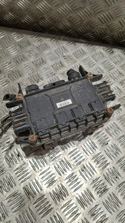 Wabco 4801041070 Modulador de eixo usado image 8