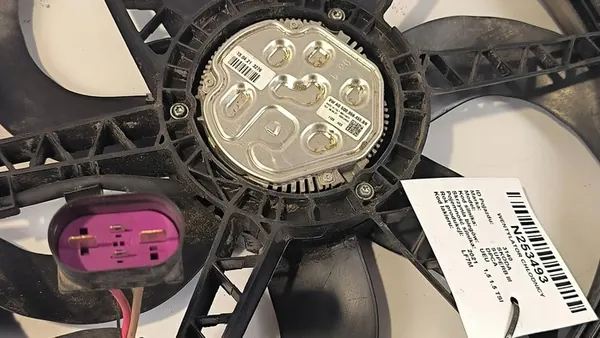 Ventilateur de Radiateur Skoda Superb III 1.5 TSI 5Q0121203DE image 5