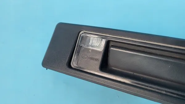 Volvo XC90 II Kofferraumgriff OEM 31675543 image 4