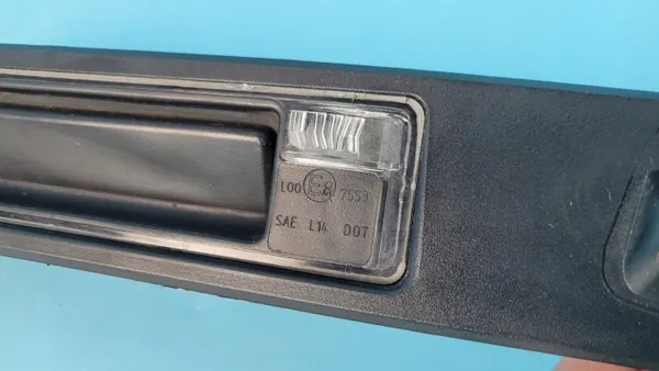 Volvo XC90 II Kofferraumgriff OEM 31675543 image 5
