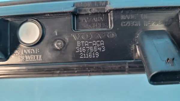 Volvo XC90 II Kofferraumgriff OEM 31675543 image 8