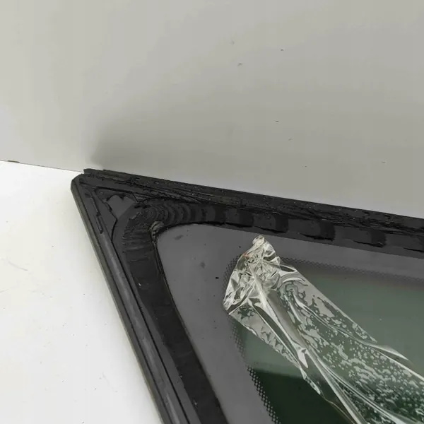 Ventana trasera derecha OEM GJ3229600FB Land Rover Evoque image 5
