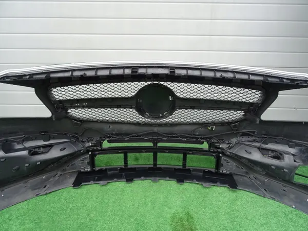 Paraurti anteriore Mercedes A45 AMG S W176 Lift image 10