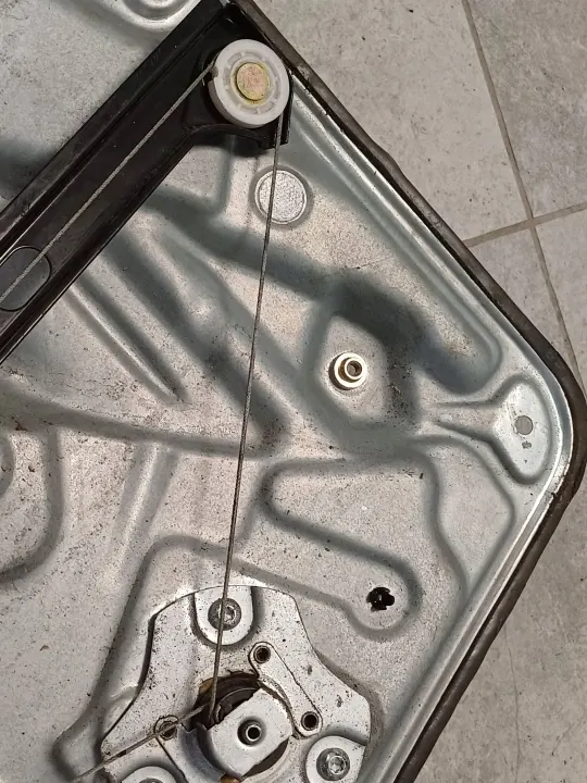 Regulador janela traseira direita OEM DRC101033 VW Passat image 7