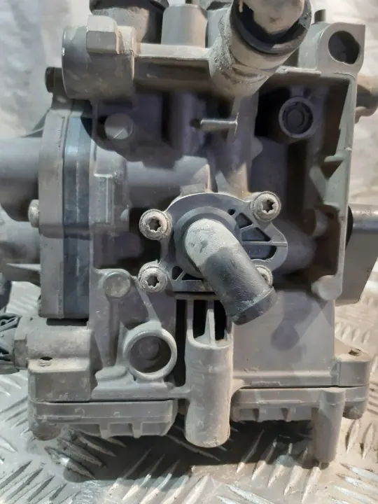 Knorr-Bremse K064500 Ilmanvalmistusyksikkö - Käytetty image 5