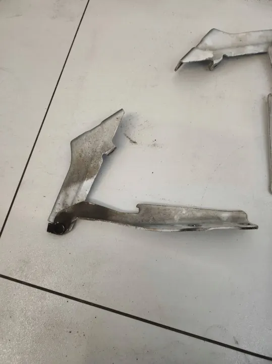 Mercedes W470 Motorkapscharnier-Set - Links & Rechts image 6