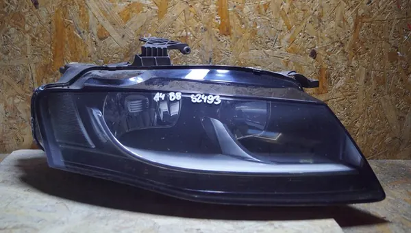 AUDI A4 B8 Faro Delantero Derecho UK 8K0941004A image 2