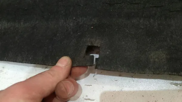 VW Touareg 7P Motorkapisolatie 7P6863831A image 6