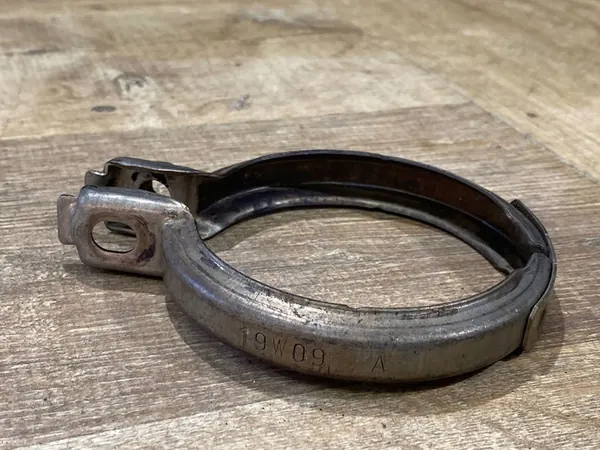 Abrazadera de escape Mercedes-Benz A0029954702 image 3