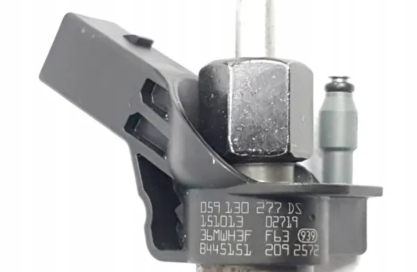 Inyector Audi 3.0 TDI OEM 059130277DS - Usado image 7