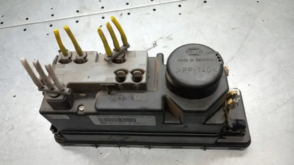 Centrale vergrendelpomp OEM 01 voor Mercedes-Benz image 3