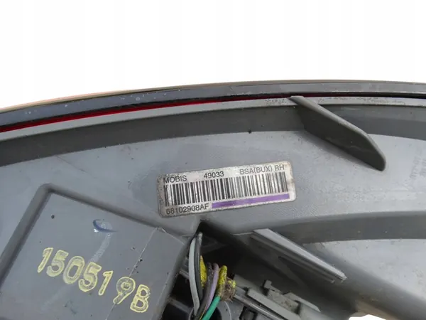 JEEP CHEROKEE V KL 13-18 Lámpara Trasera Derecha OEM image 4