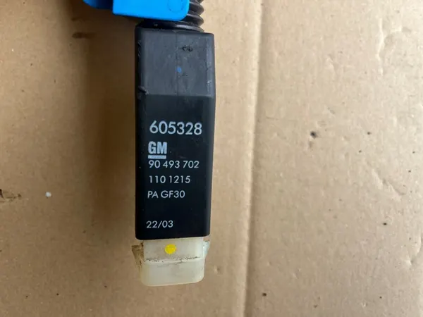 Höger Framdörrslås Opel Omega B C image 2