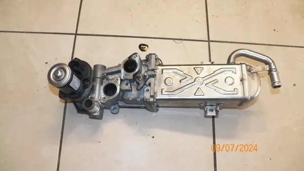 EGR-lämpövaihdin VW Touran II 2.0 TDI image 2
