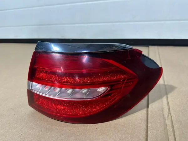 Rechter Achterlicht Mercedes E-Klasse W213 ZK Kombi OEM image 6