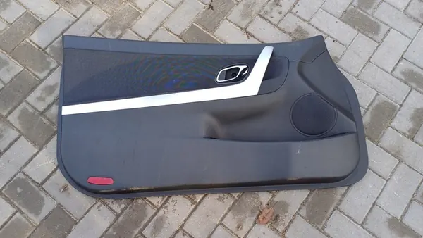 KIA PRO CEED II 12- Estofamento da Porta Esquerda image 1