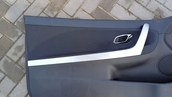 KIA PRO CEED II 12- Estofamento da Porta Esquerda image 2