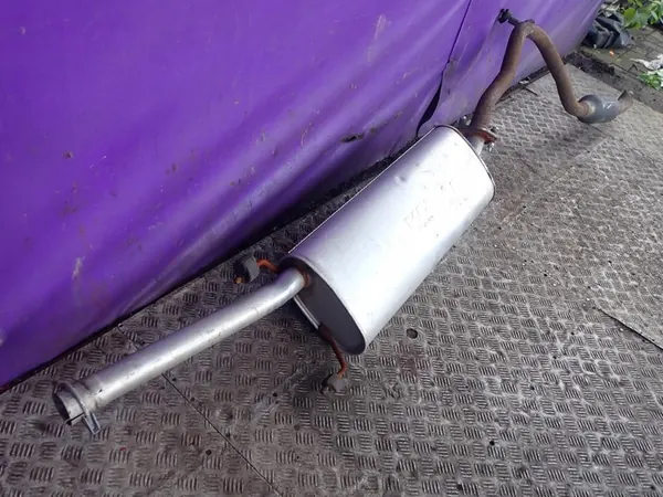 TOYOTA RAV 4 III XA30 2.4 VVT-I Silenciador de Escape image 3