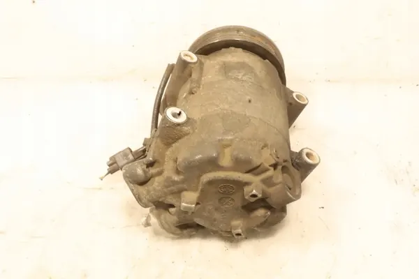 Ilmastointikompressori Ford Focus II MK2 1.6TDCI OEM image 3