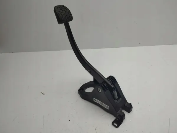 Pédale de frein BMW I3 OEM 6799926 - État utilisé image 2