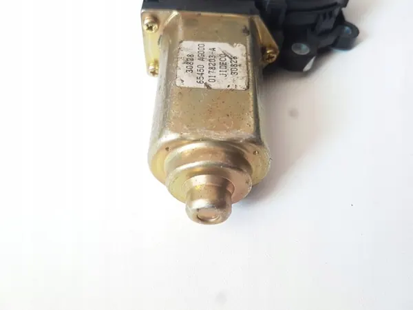 Motor de techo solar Subaru OE OEM 3800942A - Usado image 6