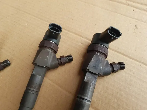 Bränsleinsprutare Opel Insignia A 2.0 CDTI 160HK OEM 0445110327 image 7