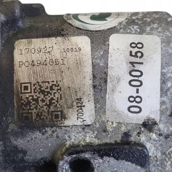 Válvula EGR usada OEM 03l131501 para Skoda Octavia Mk2 image 4