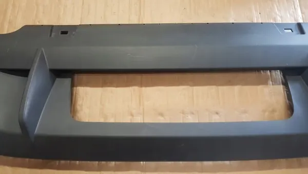 VW Tayron achterbumper spoiler OEM 57L807568 image 3