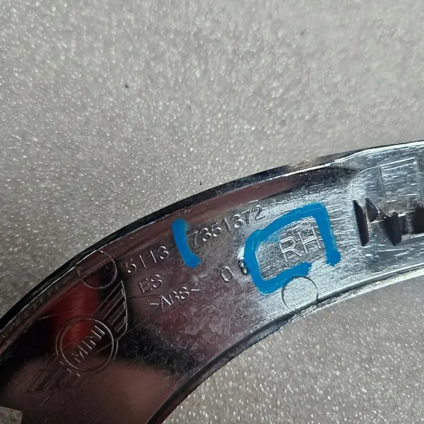 Marco Cromado Faro Derecho Delantero MINI OEM 7351372 image 7