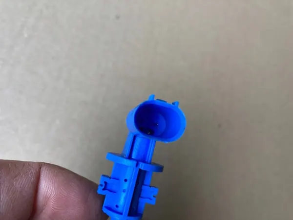 Capteur de niveau de liquide de refroidissement BMW 17137553919 OEM image 3