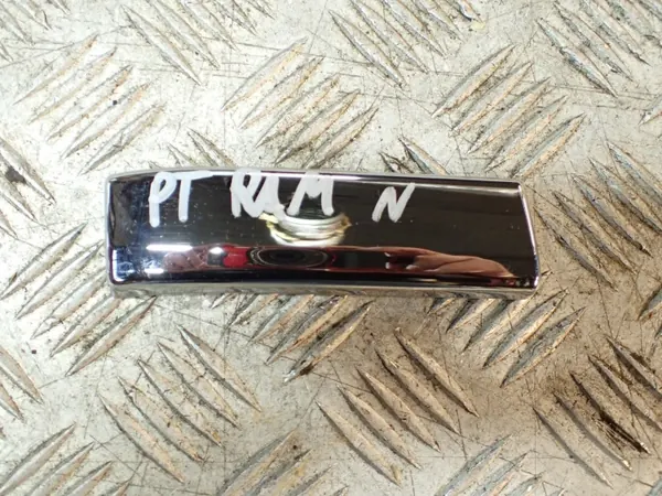 OEM 5ZH29TRMAA Chrome Untere Heckpfeilerleiste Dodge RAM image 5