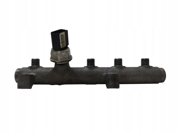 Kraftstoffschiene Porsche Cayenne 2011 059130758J image 5