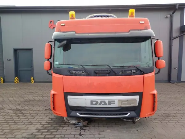 DAF XF 106 Space Cab OEM 106 - Begagnat Skick image 2