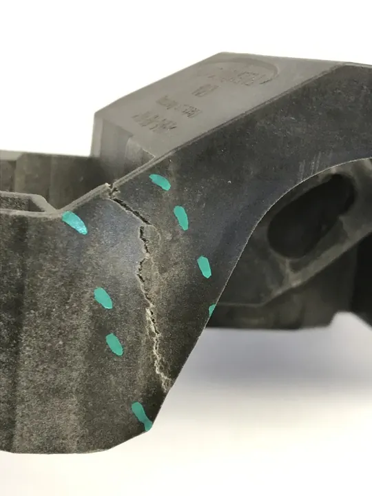 Supporto Faro Destro Audi A6 OE image 5