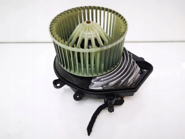 Blaasventilator OEM 8D1820021 voor VW Passat B5.5 image 2